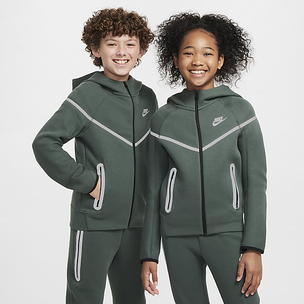 Fuzzy nike tech top